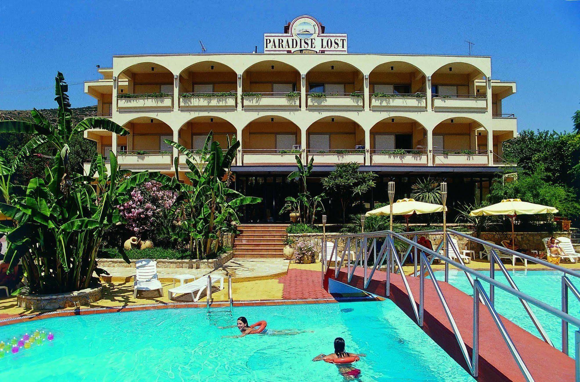 Paradise Lost Hotel-Apartments Tolón Esterno foto